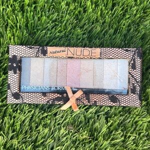 Neutral Eyeshadow Palette - Nude Tones